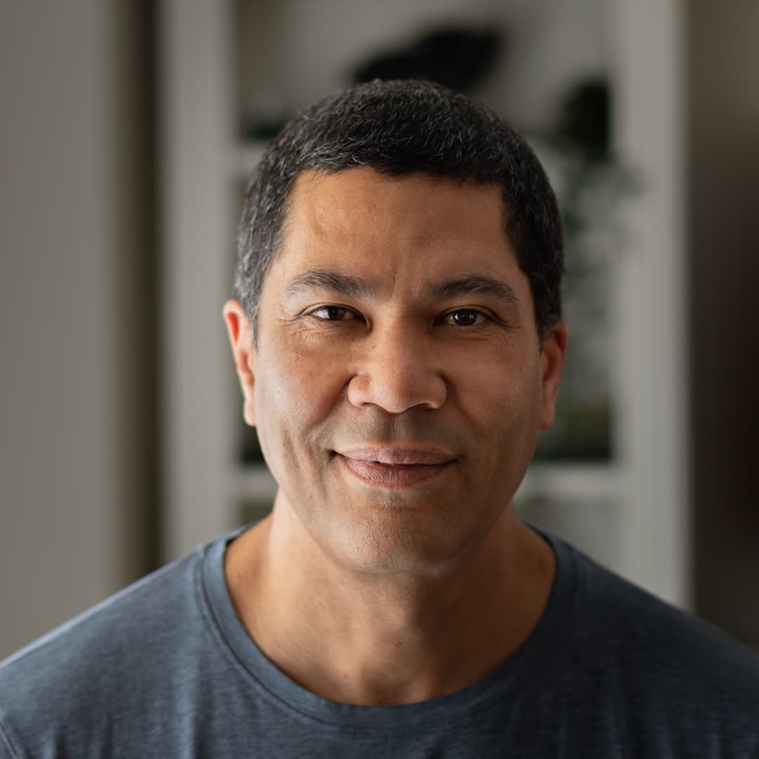Jay Kerr headshot