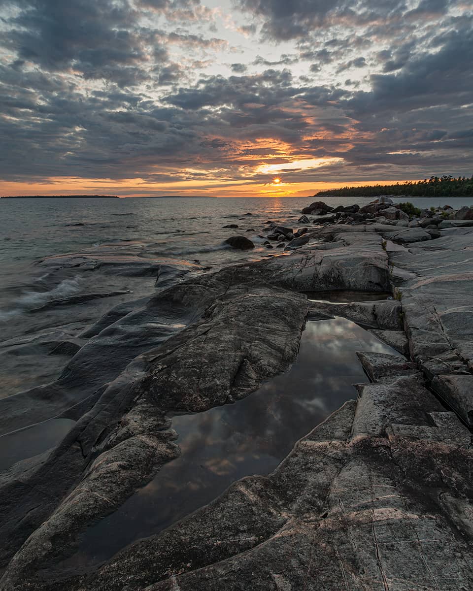 a sunsnet on Lake Superior at Katherine Cove
